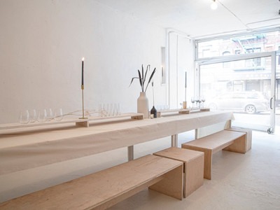 Sustainable Event Space in the LES